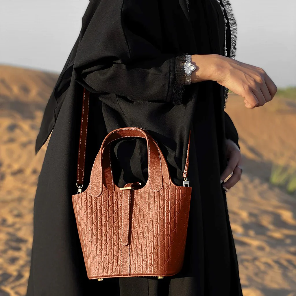 Alyazia Handbag / Tan - Image 9