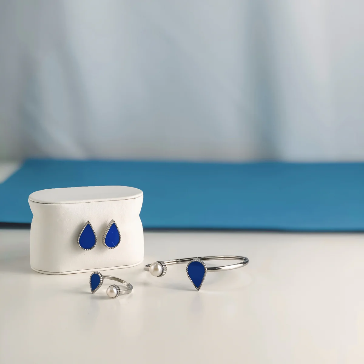 Drop / Earrings Blue Silver - Image 3