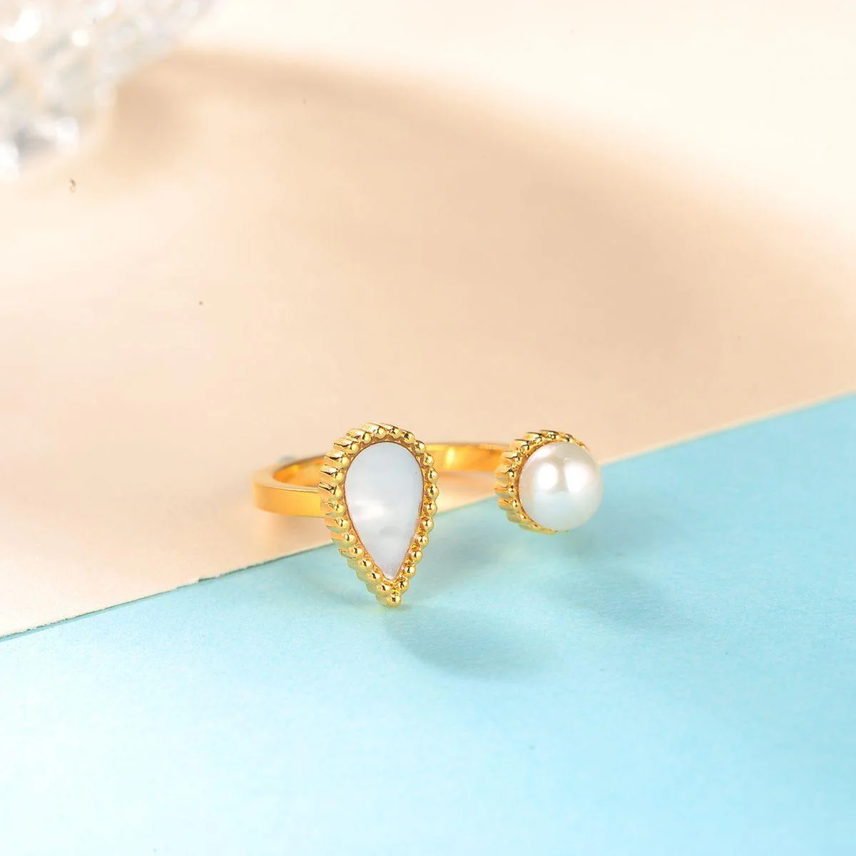 Drop / Ring Pearl Gold - Image 3