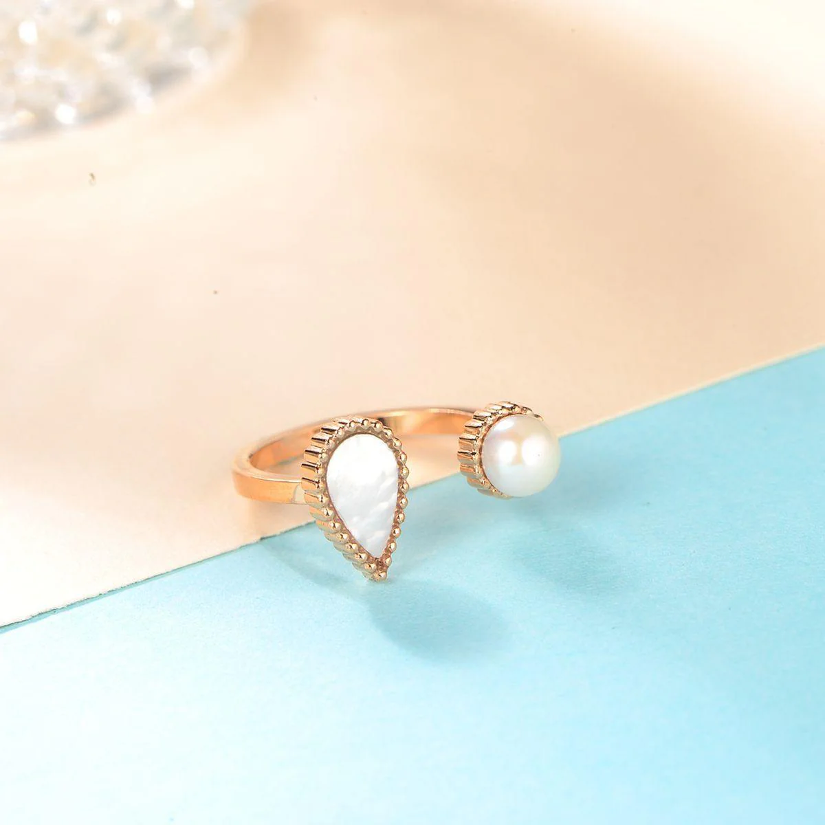Drop / Ring Pearl Rose Gold - Image 3