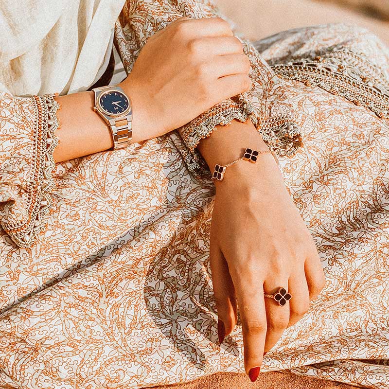 Joory / Earrings Black Rose Gold - Image 6