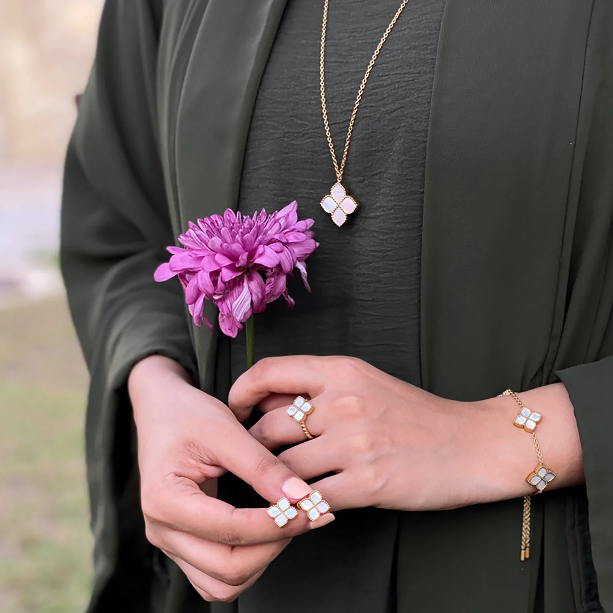 Joory / Set Pearl Gold - Image 8