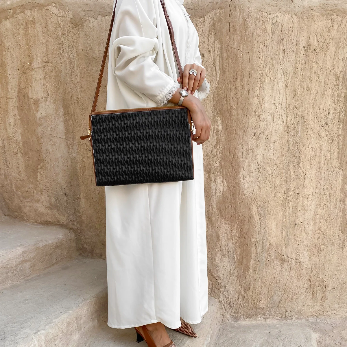 Laptop Sleeve / Black & Tan - Image 10