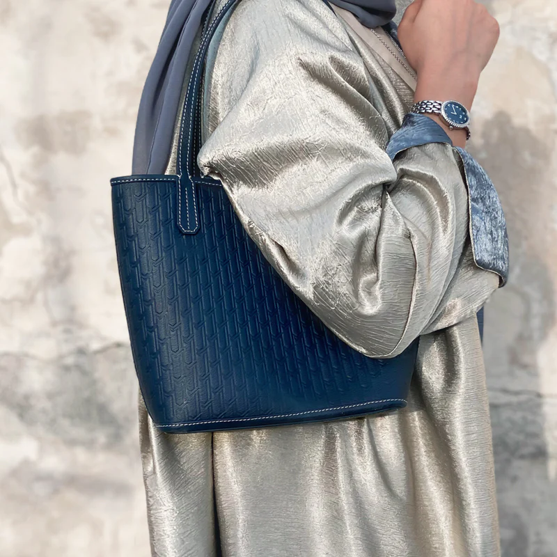 Mini Tote Bag / Navy - Image 9