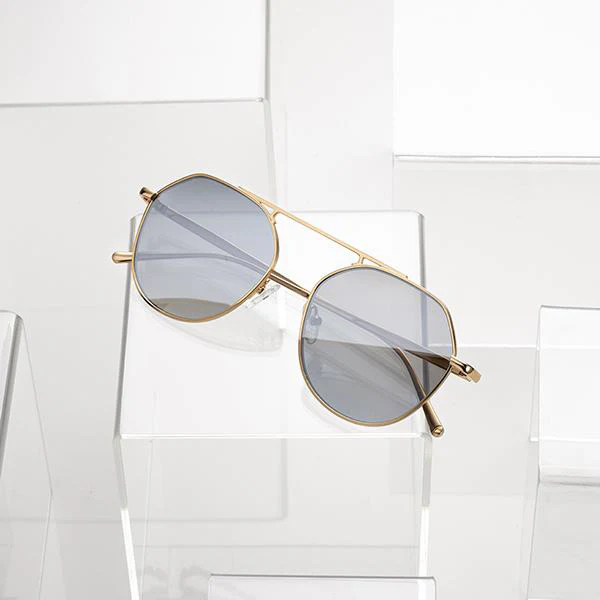 Outsider - Gold / Brown - Image 4