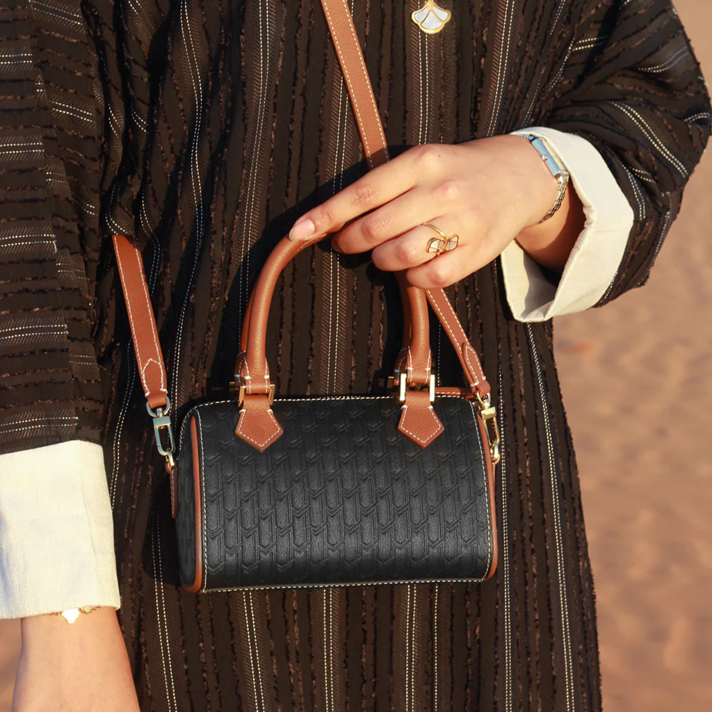 Reem Handbag / Black & Tan - Image 6