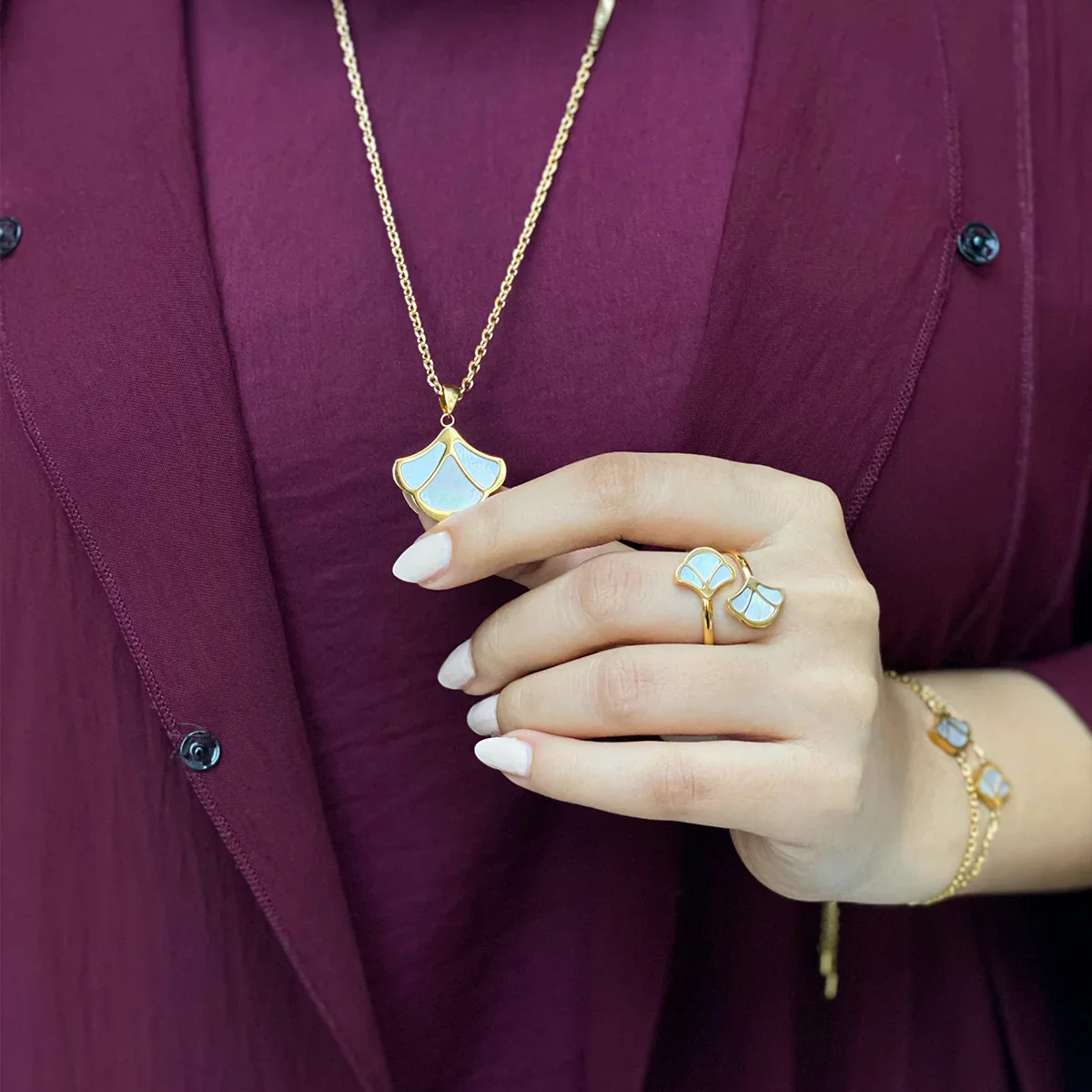 Tulip / Set Pearl Gold - Image 9