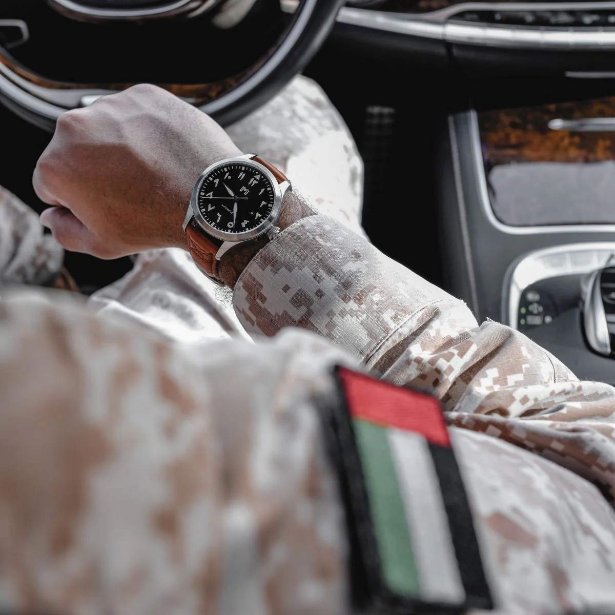 Vintage Brown - Image 4